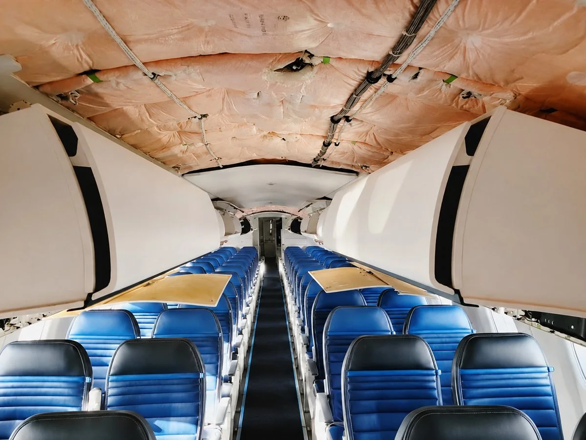 Aircraft cabin interior retrofit installation